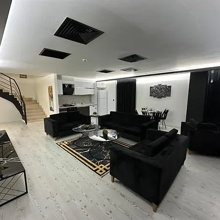 Hotel Kt &