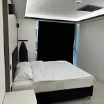 Kt &